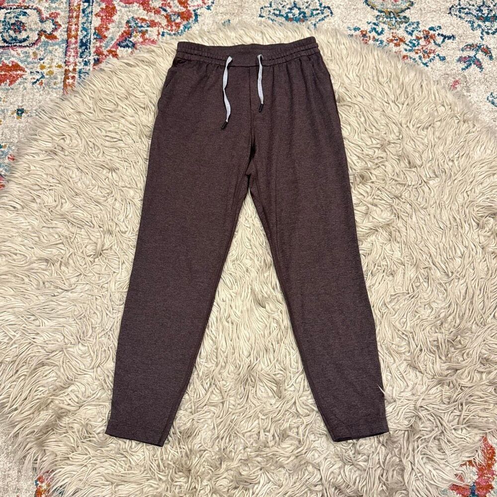 Lululemon sweats size small